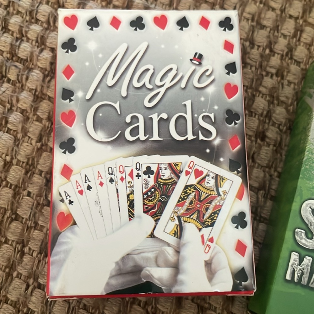 2 Magic Cards Set - Picture 2 of 6